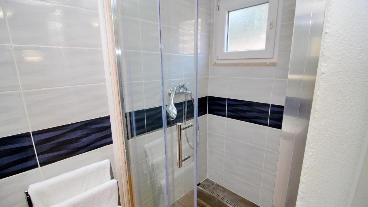 Holiday Home Bili Zal Vela Luka Bagian luar foto