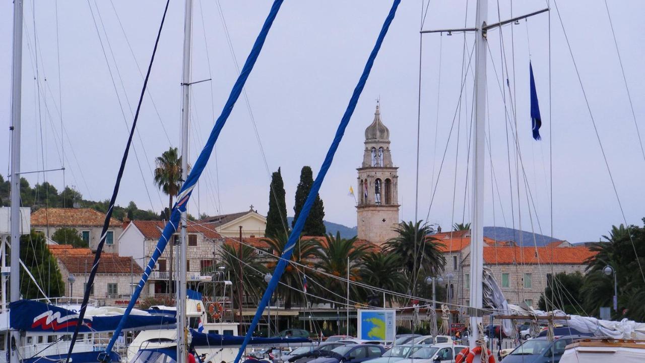 Holiday Home Bili Zal Vela Luka Bagian luar foto