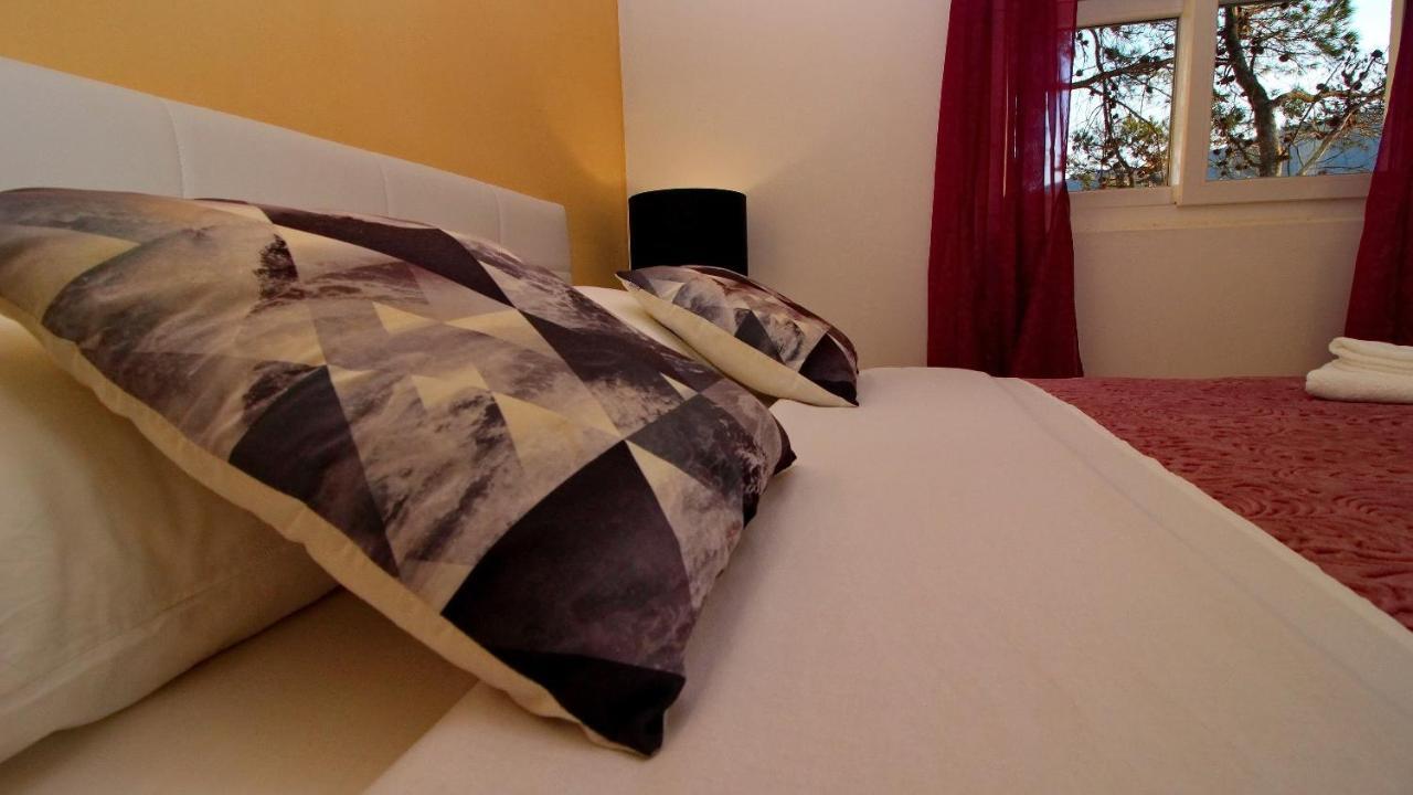 Holiday Home Bili Zal Vela Luka Bagian luar foto