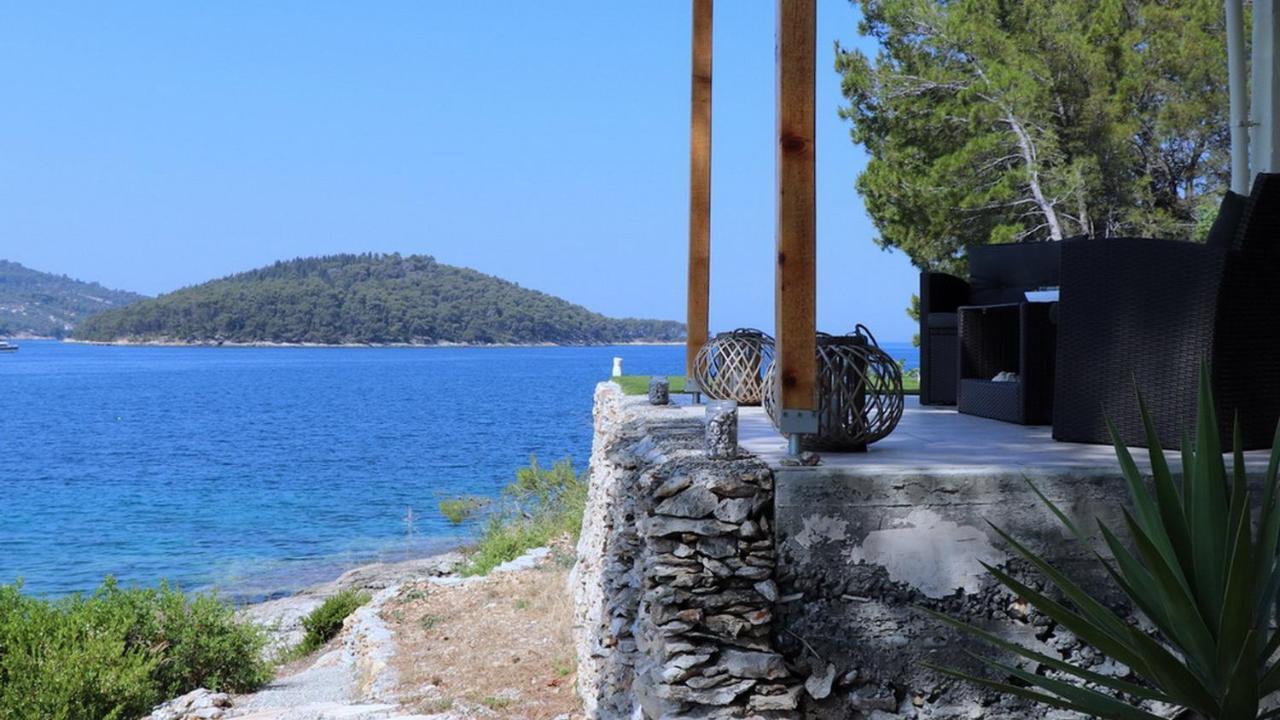 Holiday Home Bili Zal Vela Luka Bagian luar foto