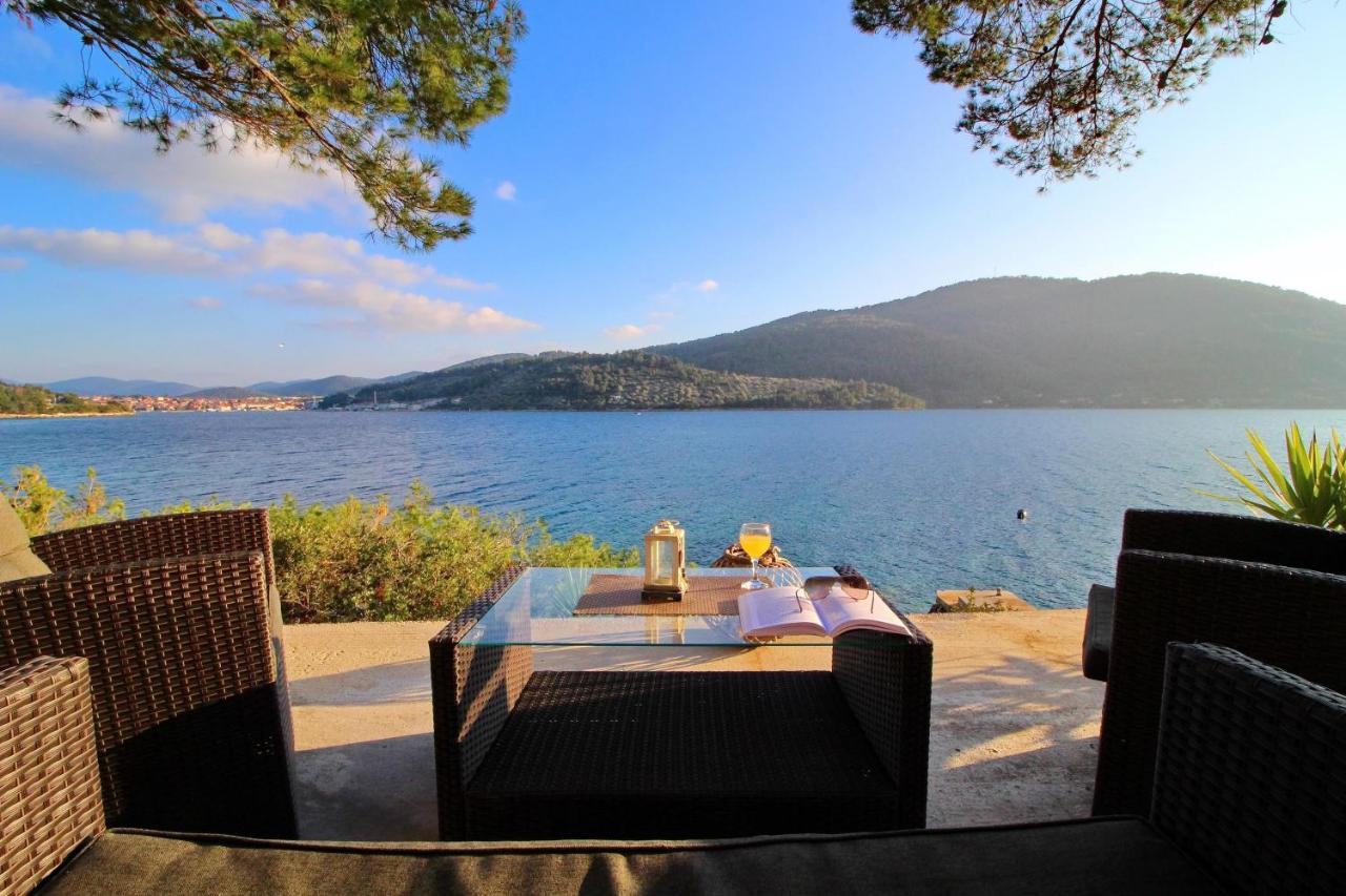 Holiday Home Bili Zal Vela Luka Ruang foto