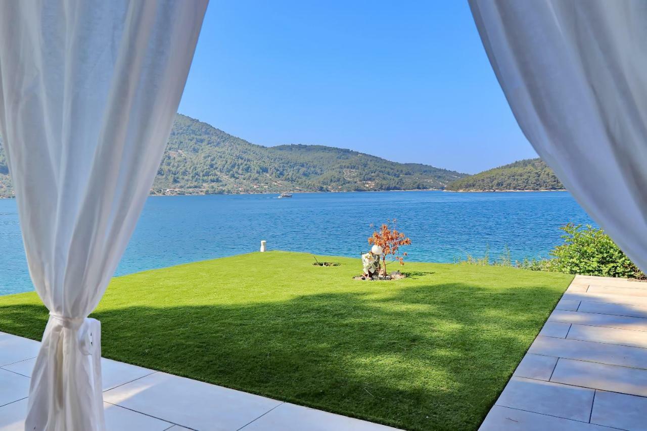 Holiday Home Bili Zal Vela Luka Bagian luar foto